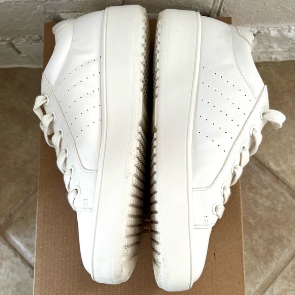 Steve Madden Blade White Platform Sneaker - Picture 10 of 14